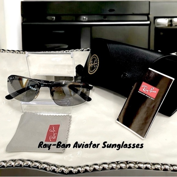 Ray-Ban RB 3239 Black Metal Aviator Sunglasses